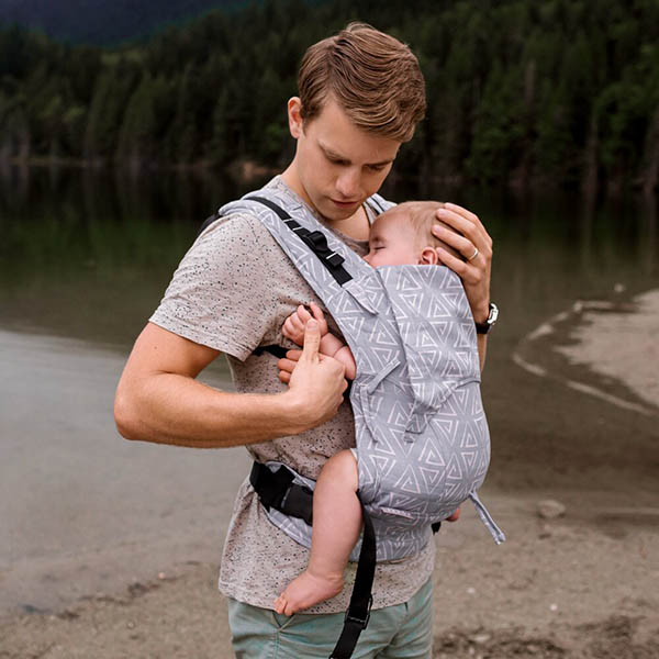 fidella_mochila_portabebe_fusion_fullbuckle_baby_paperclips_ash_blue_3.jpg