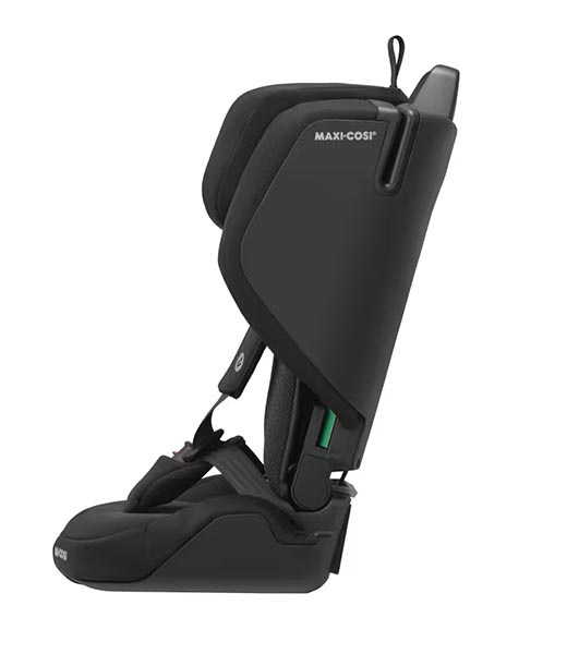 8062671110_2023_usp3_maxicosi_carseat_toddlercarseat_nomadisize_black_authenticblack_sideimpactprotection_side