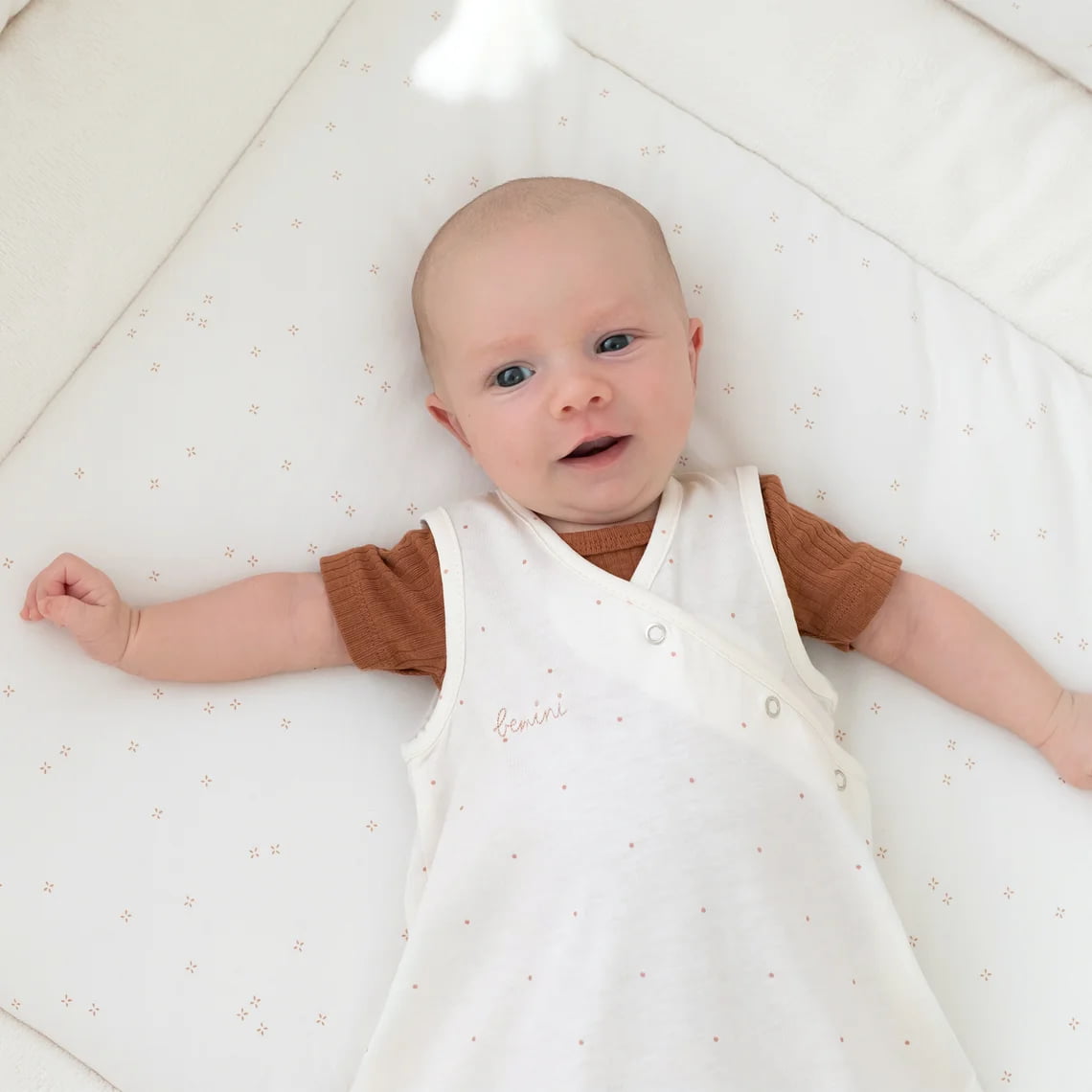 MAGIC_BAG_Jersey_0-1m_CHOUX_Small_dot_print_ecru (1)