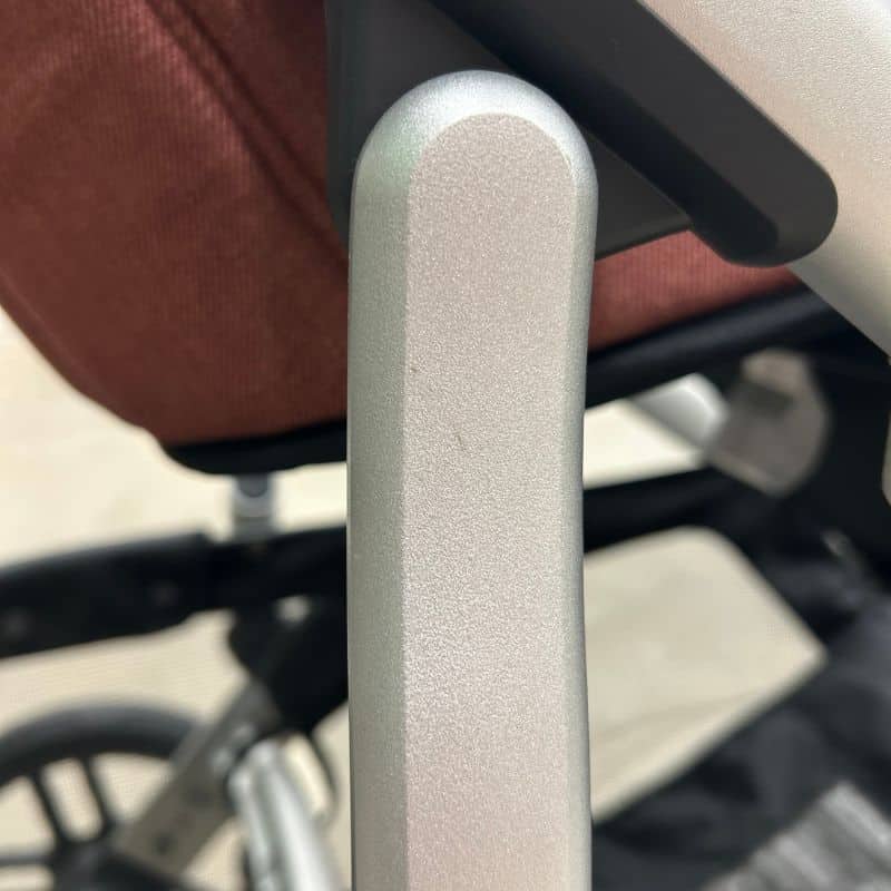 UPPAbaby Carrinho de Passeio Vista V2 Duo – Lucy (Chassis em Alumínio) (3)