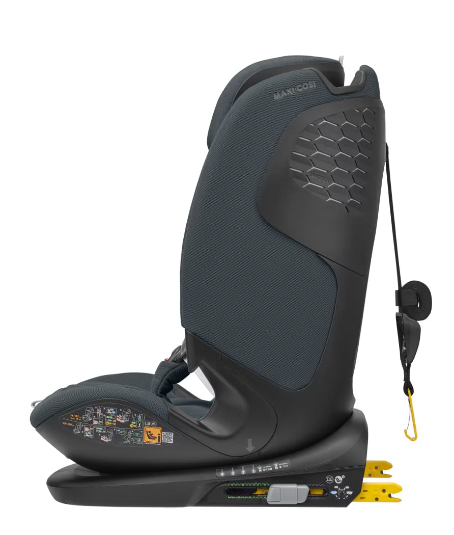 8618550111_2024_maxicosi_carseat_toddlerchildcarseat_titanproisize_grey_authenticgraphite_isofixinstallationwithtoptether_side