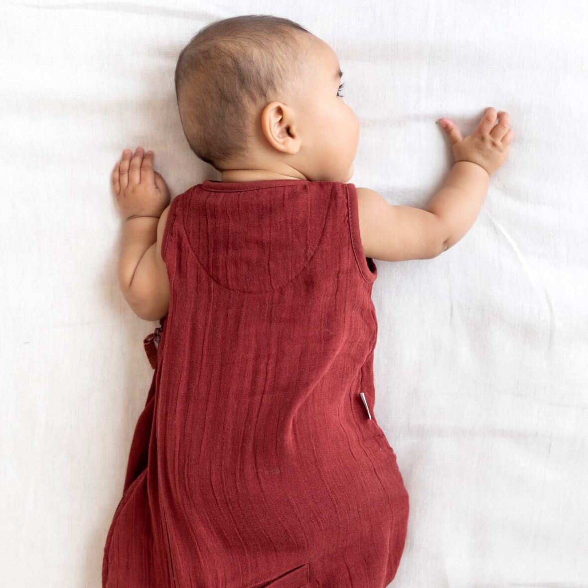 MAGIC_BAG_Swaddle_1-4m_SWADL_Merlot (1) (1)