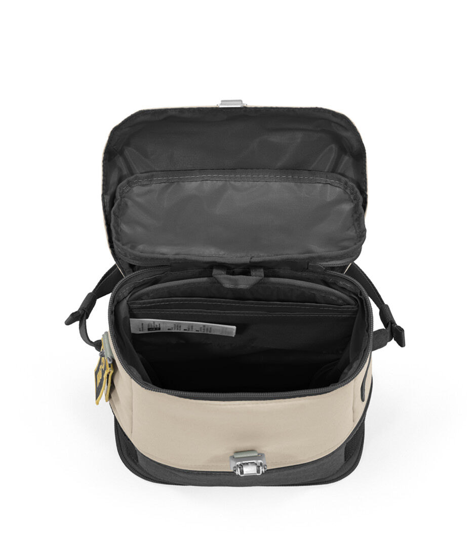 JetKids_BackPack_TopViewOpen_MoonglowWhite_240507-065_eCom (1)