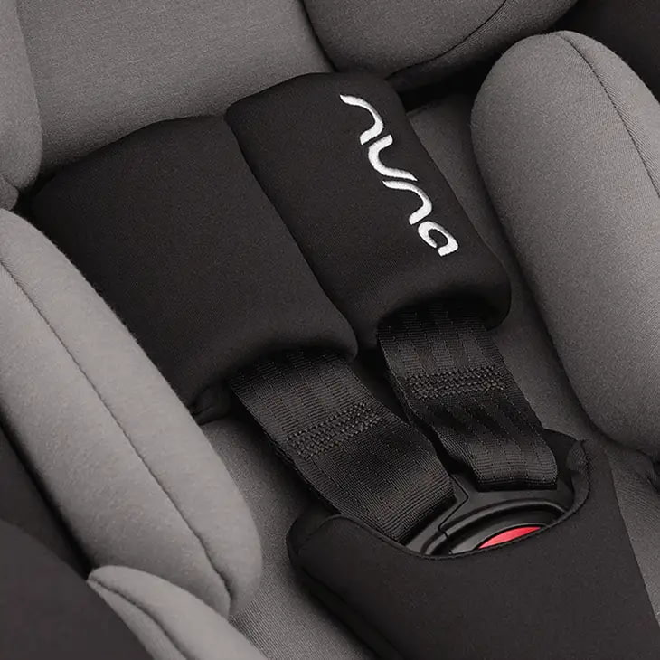 Nuna_ARRAflex_Caviar_ShoulderPads_GL_web_38fe