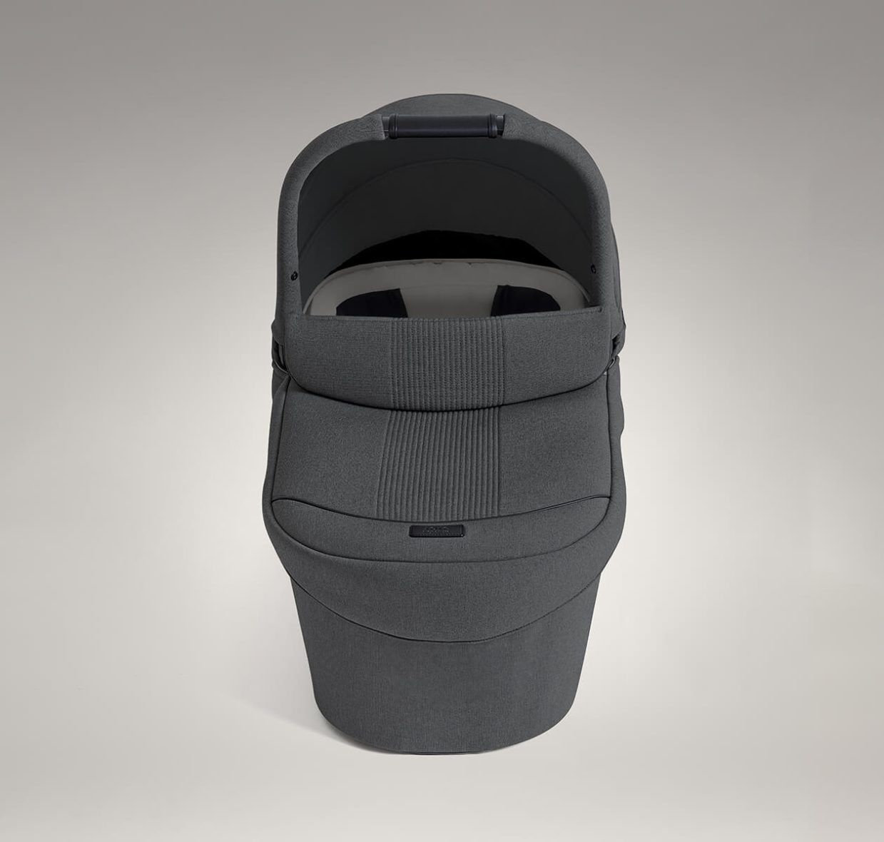 08_-_a1219yaebn000_ramble_xl_ebony_009_cs_cc_hr-2