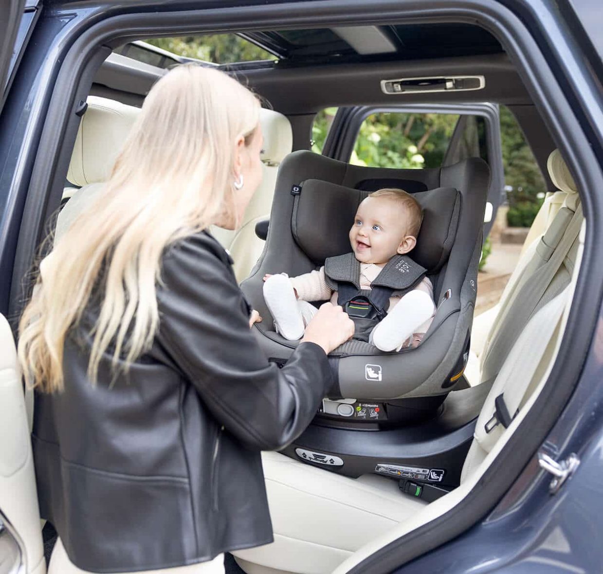 2_-_joie-baby-amp-855_cc_hr-2