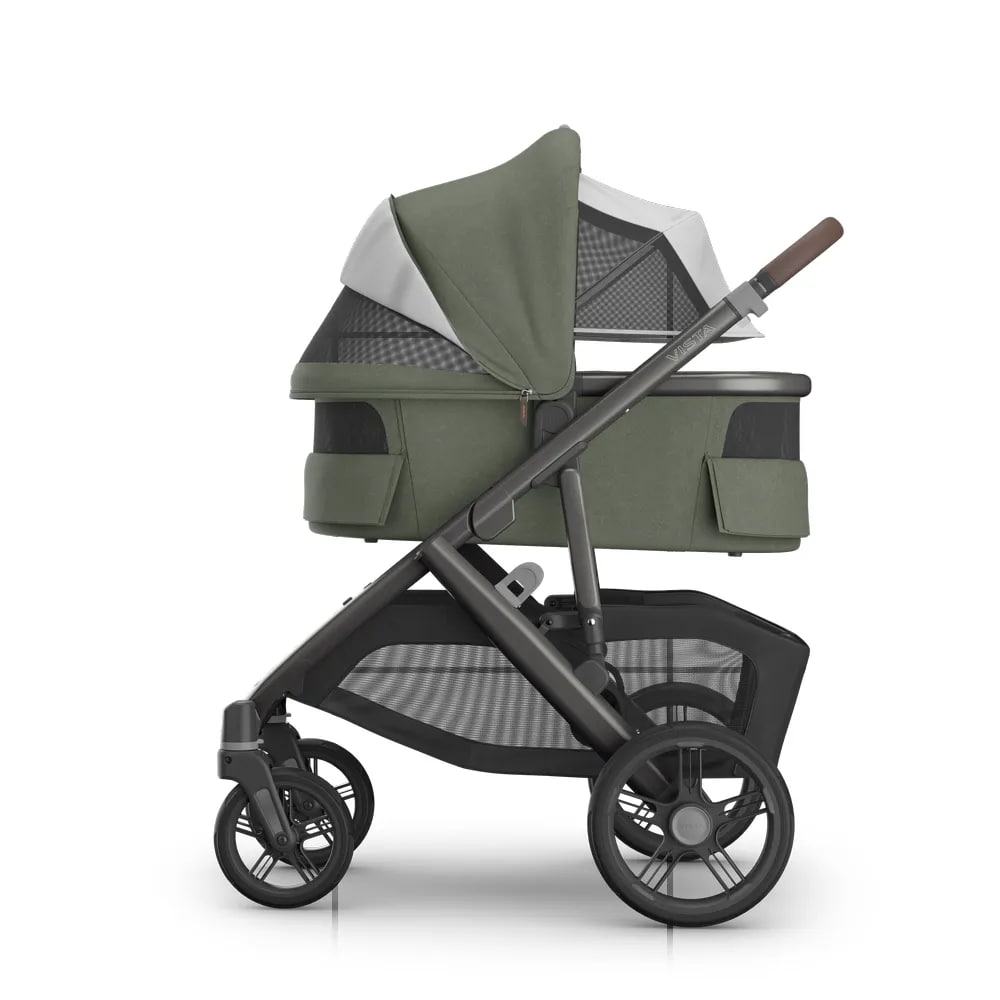 Uppababy-Vista-V3-Evelyn–gondola-z-pelna-wentylacja-i-rozlozona-budka.
