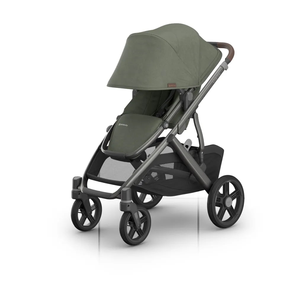 Uppababy-Vista-V3-Evelyn–spacerowka-z-rozlozona-budka-przeciwsloneczna-w-kolorze-zielonym-Evelyn.