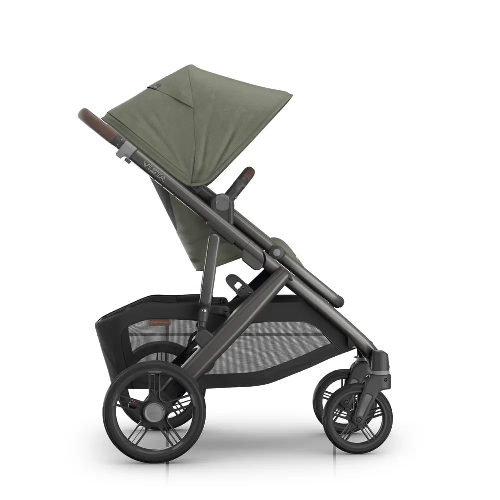 Uppababy-Vista-V3-Evelyn–wozek-spacerowy-w-pozycji-przodem-do-rodzica,-widok-boczny.