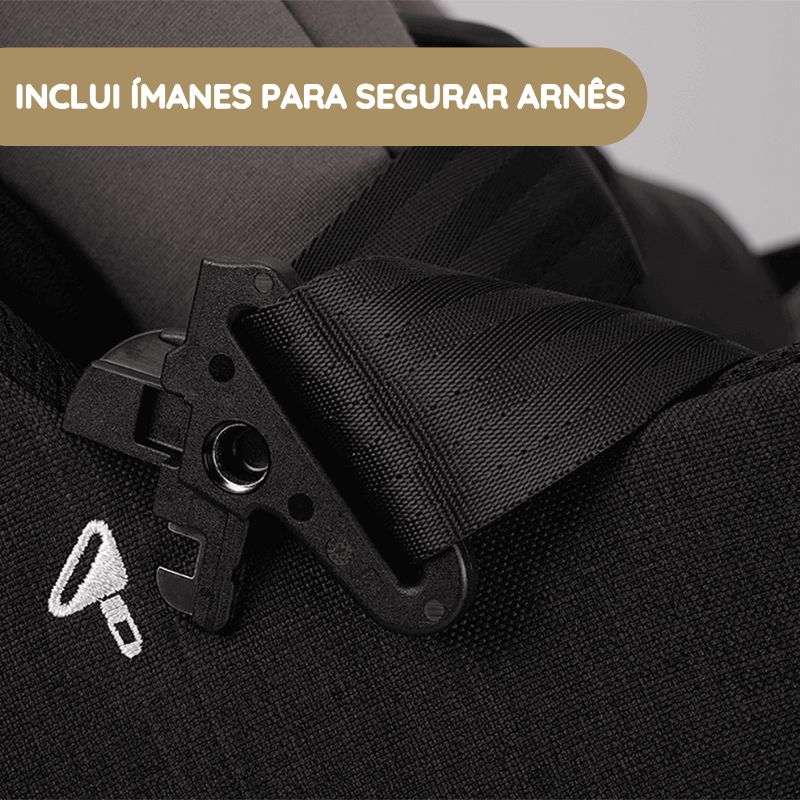 Nuna Cadeira Auto Pruu Aire inclui ímanes para segurar arnês