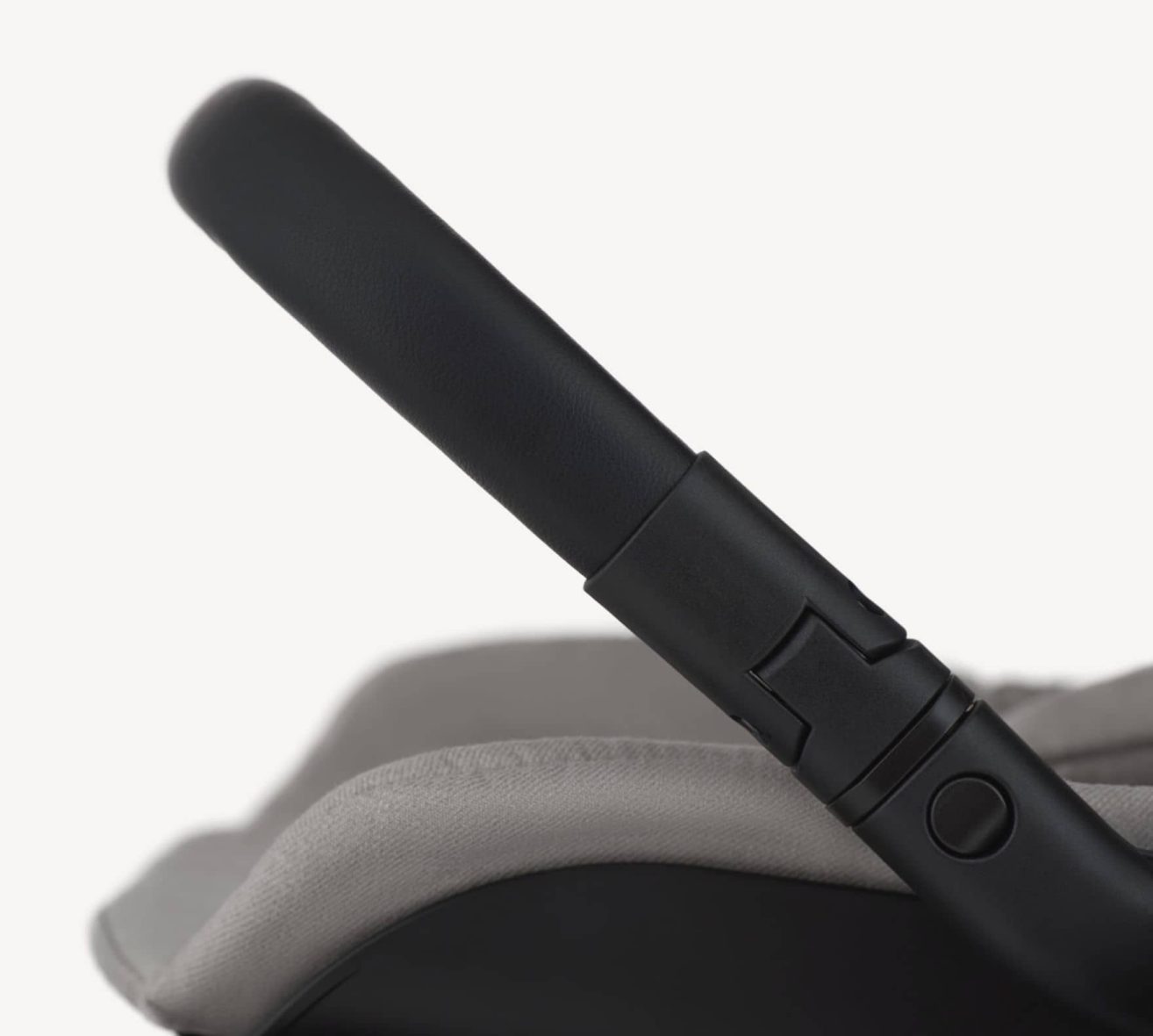 guxiq6-f-cp1760x1580x50px50p–4f7f83e8ca547846d2141c8dc8d1ca3f (1)