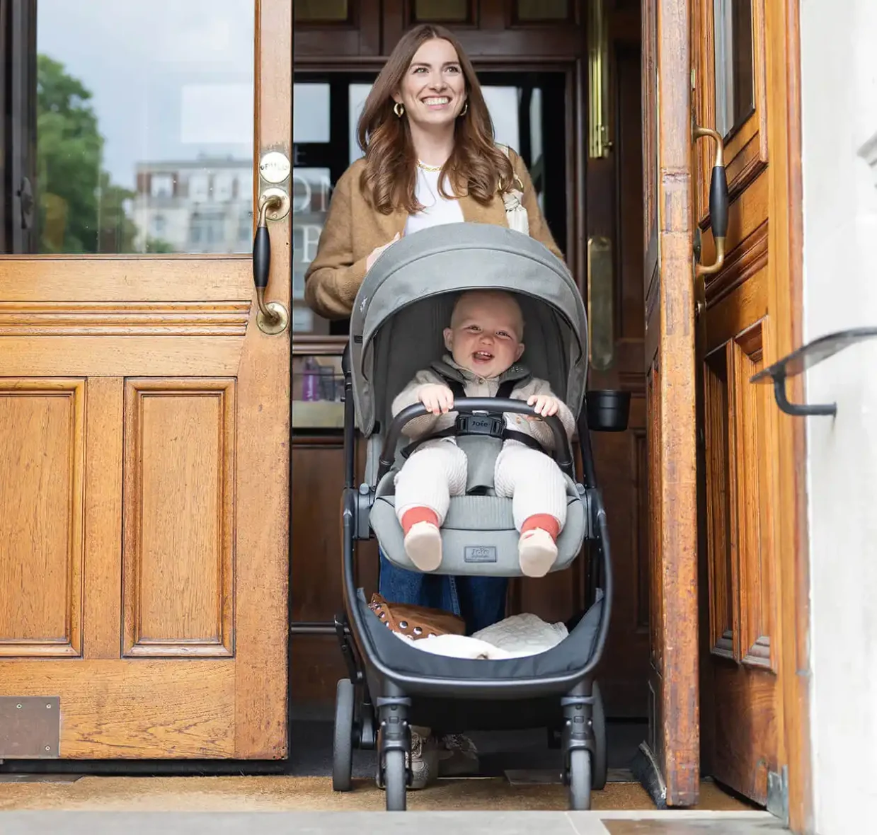 Joie Carrinho de Bebé Valora Signature – Eclipse